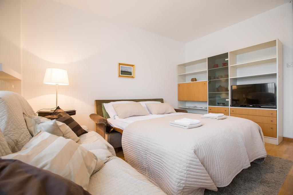Apartman Kris Ζάγκρεμπ Εξωτερικό φωτογραφία